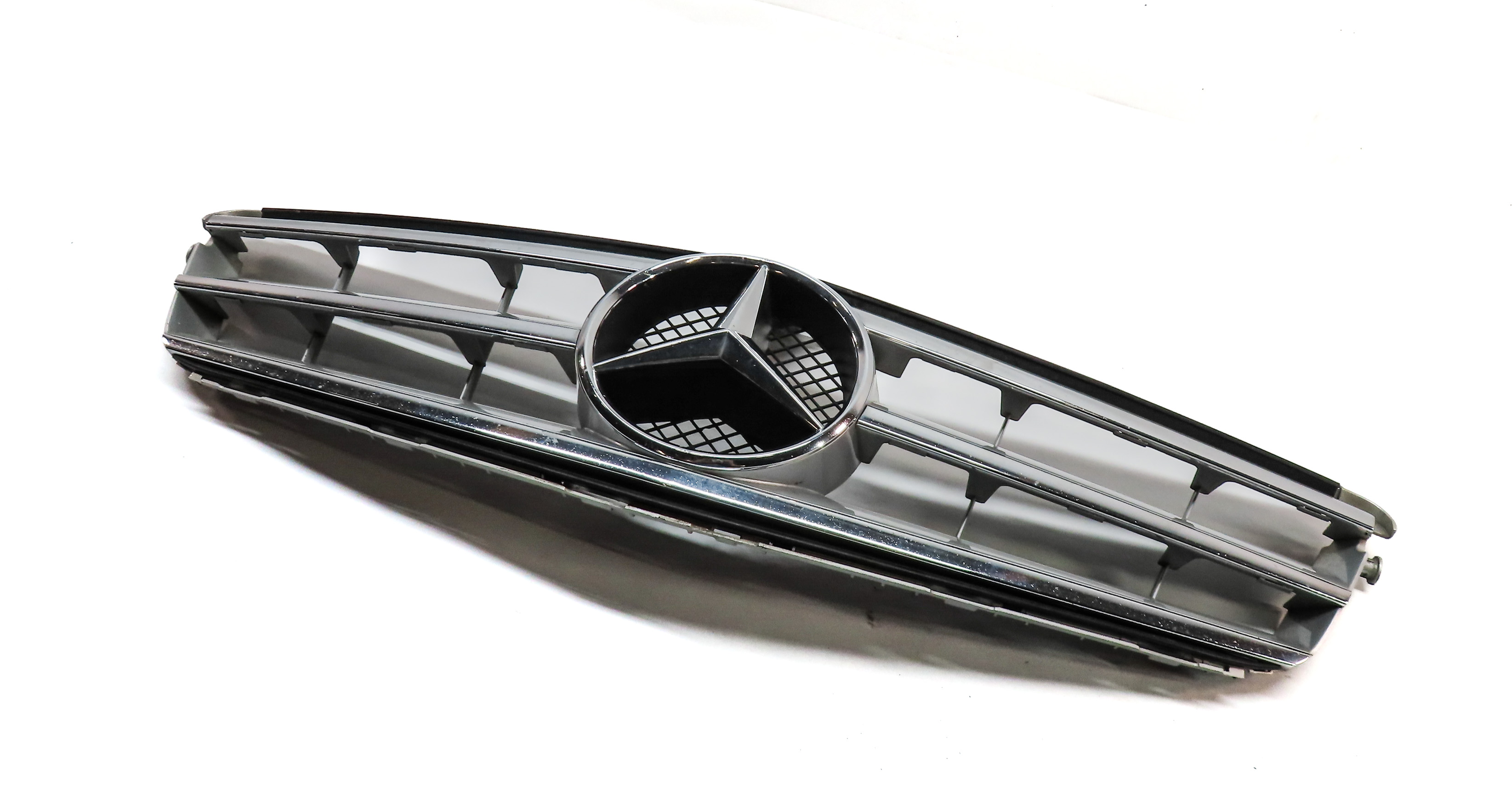 08-12 MERCEDES C-CLASS (W204) FRONT HOOD GRILLE AIR VENT TRIM (SPORT PACKAGE) — exact item pictured